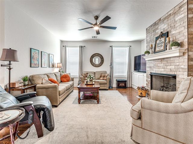 101 Chardonnay Lane, Norman, OK 73071