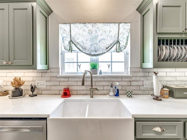 101 Chardonnay Lane, Norman, OK 73071