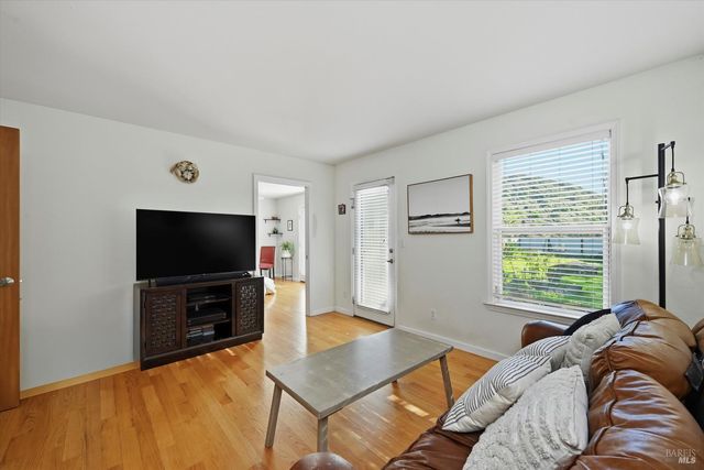 21264 Santa Clara Rd, Middletown, CA 95461