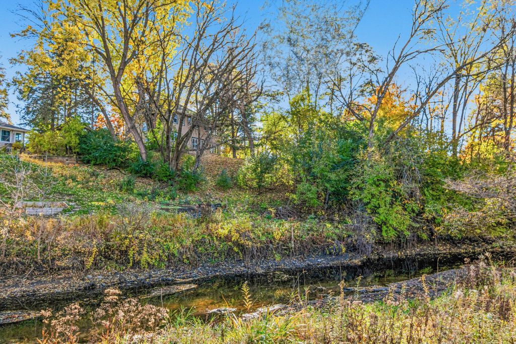 4023 Wood End Drive, Edina, MN 55424 — photo 3