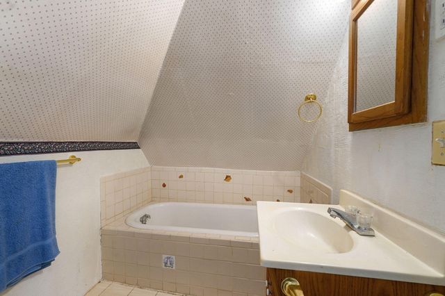 1210 W Atlantic Street, Springfield, MO 65803