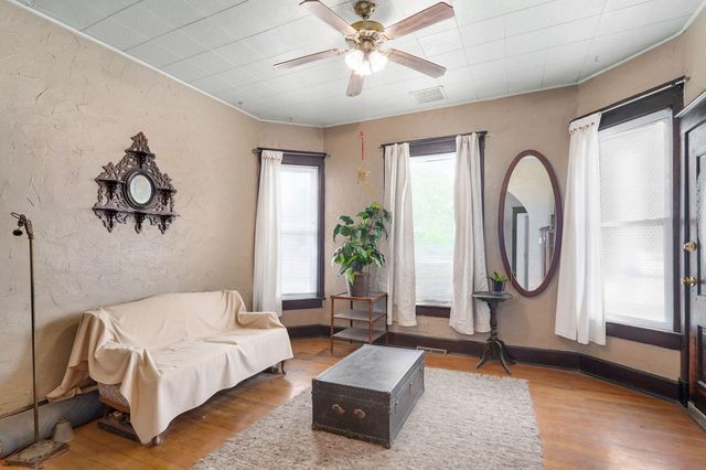 1210 W Atlantic Street, Springfield, MO 65803