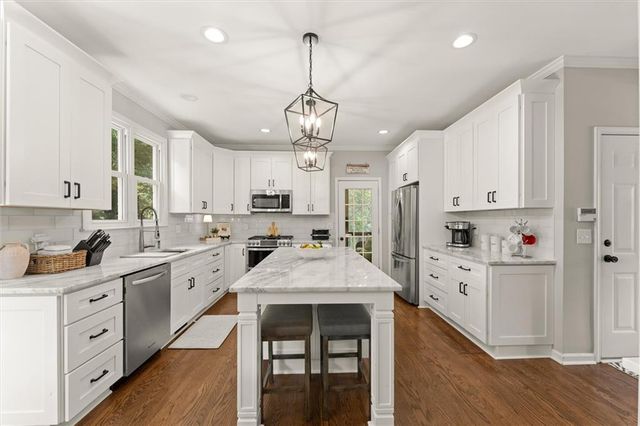 825 Eden Green Court, Roswell, GA 30075