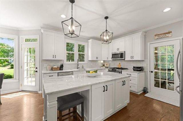 825 Eden Green Court, Roswell, GA 30075