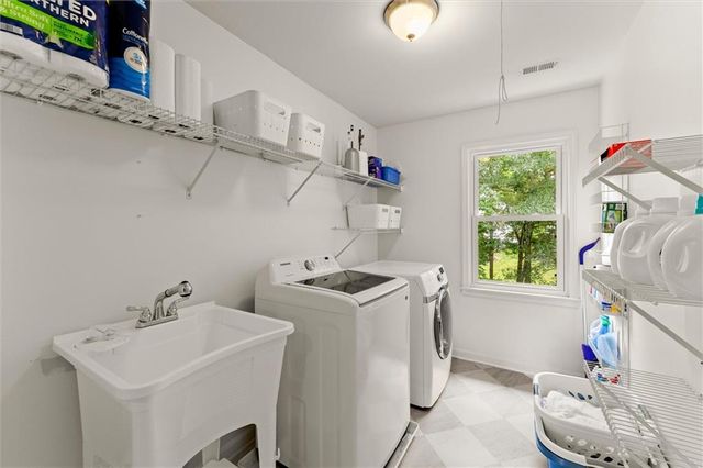 825 Eden Green Court, Roswell, GA 30075
