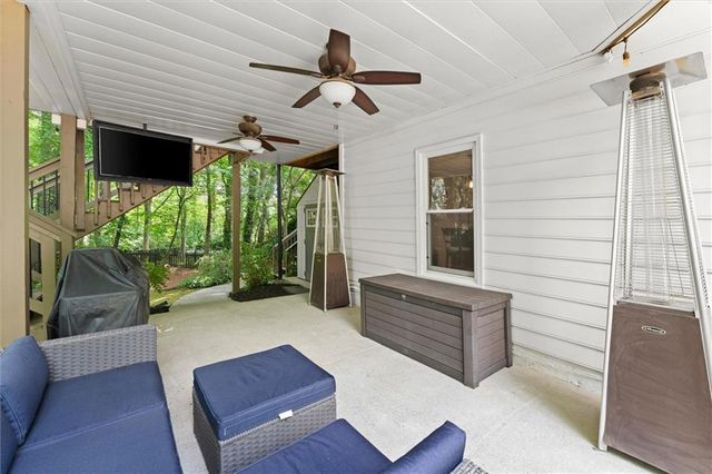 825 Eden Green Court, Roswell, GA 30075