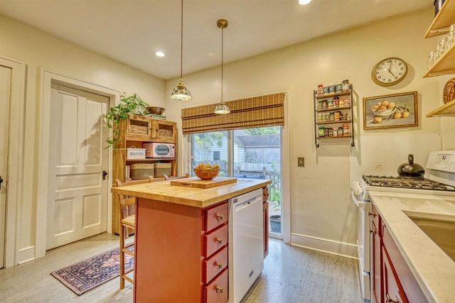 605 W Olin Avenue, Madison, WI 53715