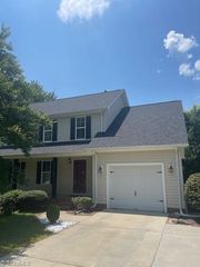 3393 Valley Crossing Drive, Greensboro, NC 27410
