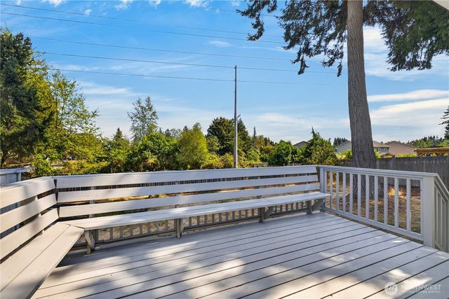 7825 Highland Drive, Everett, WA 98203