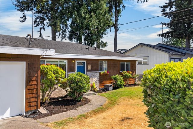 7825 Highland Drive, Everett, WA 98203