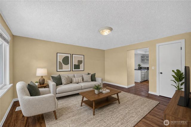 7825 Highland Drive, Everett, WA 98203