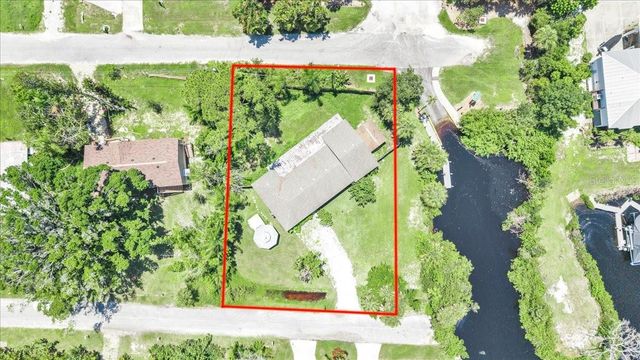 807 LUCILLE AVENUE, Nokomis, FL 34275