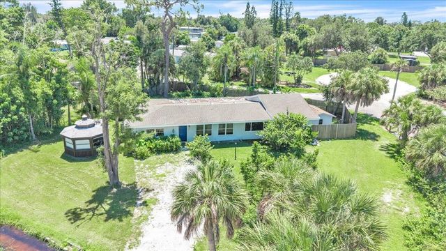 807 LUCILLE AVENUE, Nokomis, FL 34275