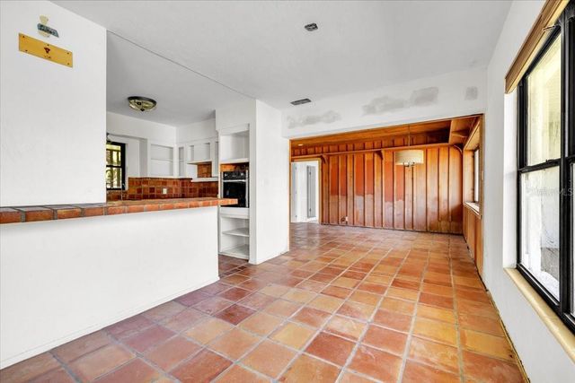 807 LUCILLE AVENUE, Nokomis, FL 34275