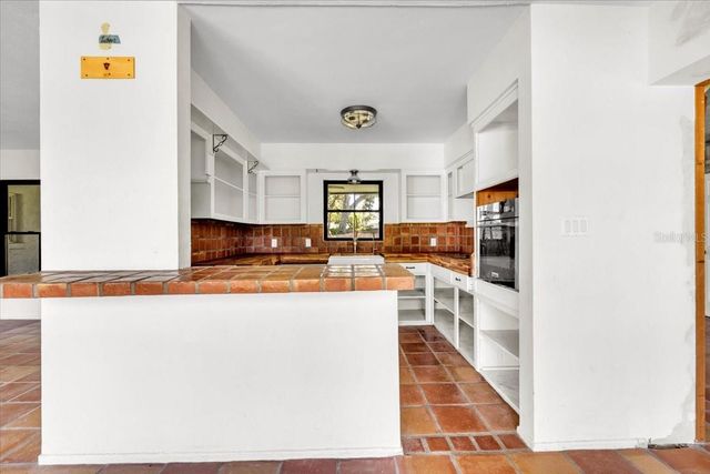 807 LUCILLE AVENUE, Nokomis, FL 34275