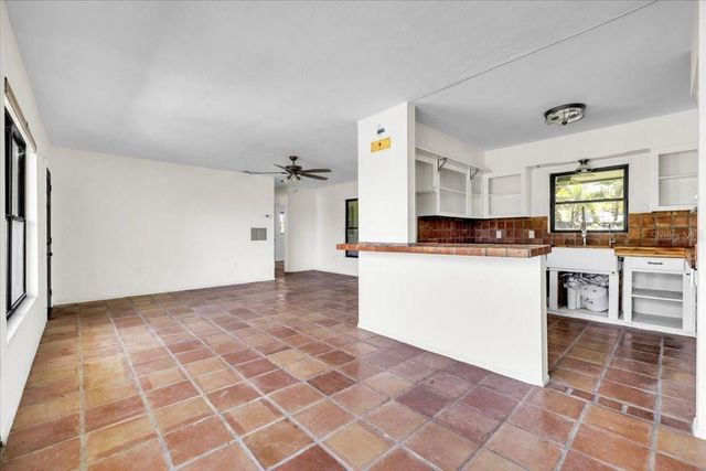 807 LUCILLE AVENUE, Nokomis, FL 34275
