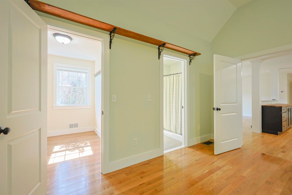 Image 33 of property listing at 10 Hilliard Drive, Hampton, NH 03842