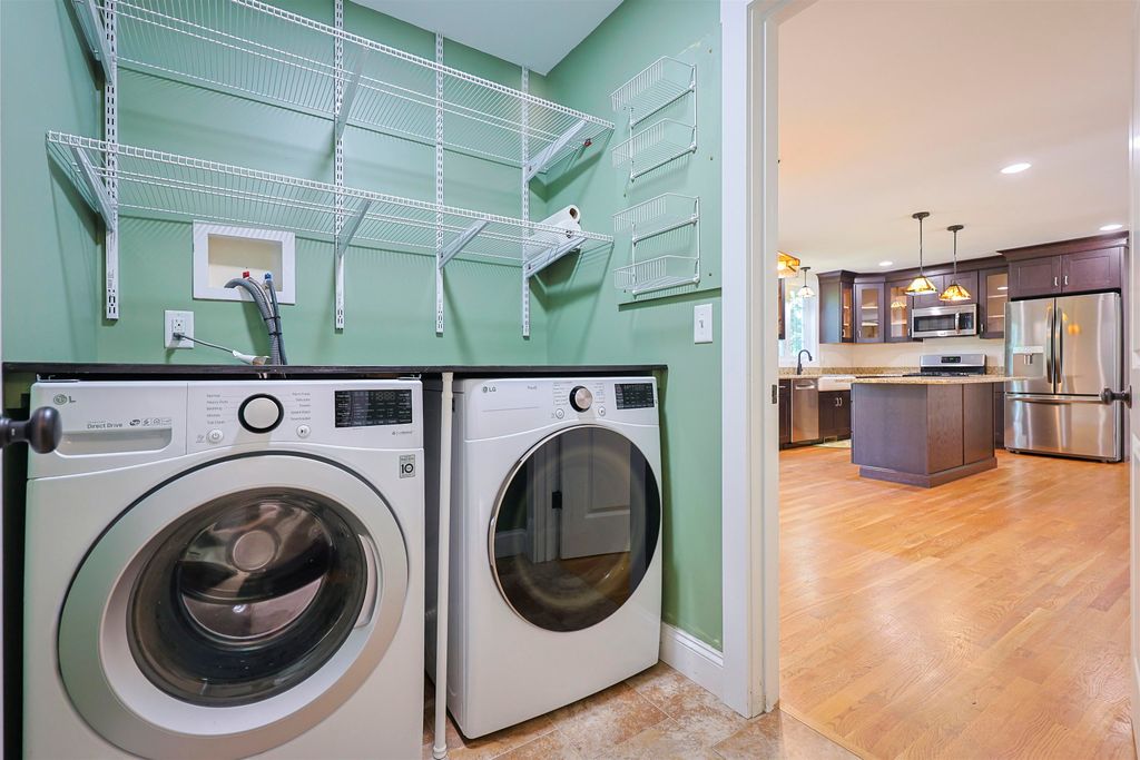 Image 34 of property listing at 10 Hilliard Drive, Hampton, NH 03842