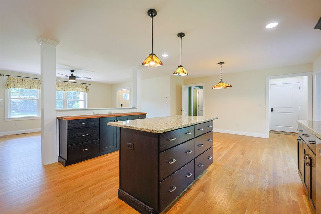 Image 35 of property listing at 10 Hilliard Drive, Hampton, NH 03842
