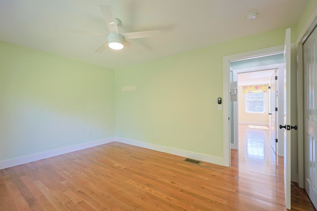Image 37 of property listing at 10 Hilliard Drive, Hampton, NH 03842