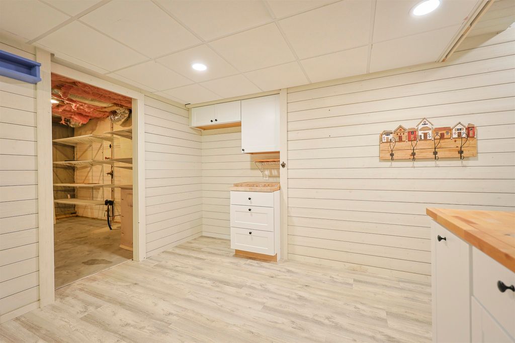 Image 48 of property listing at 10 Hilliard Drive, Hampton, NH 03842