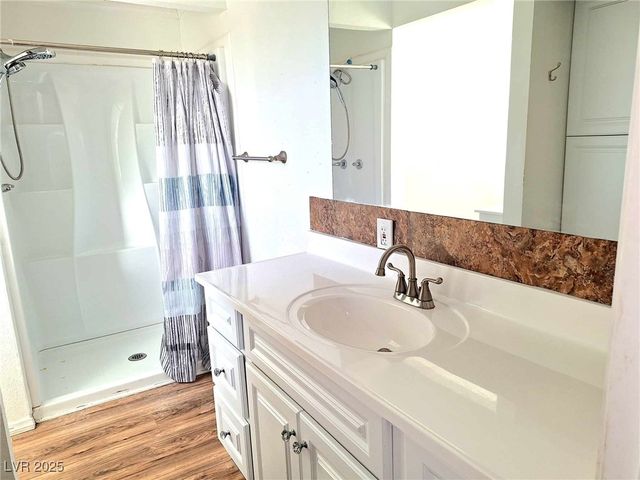 5610 North Tecopa Street, Pahrump, NV 89060