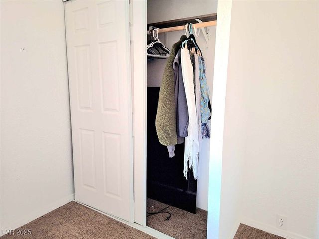 5610 North Tecopa Street, Pahrump, NV 89060