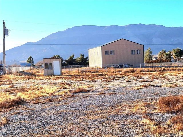 5610 North Tecopa Street, Pahrump, NV 89060