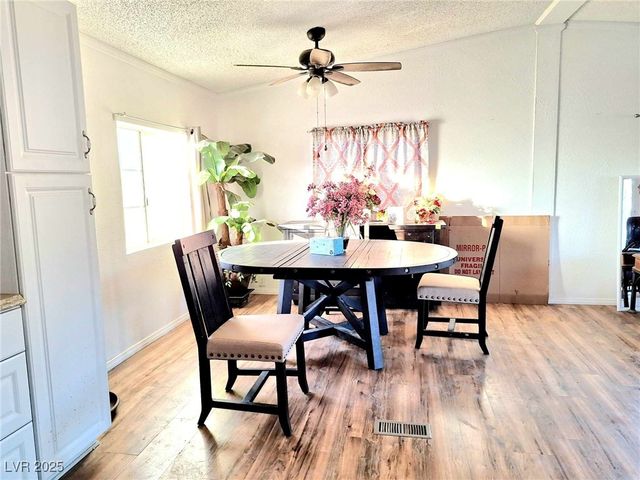 5610 North Tecopa Street, Pahrump, NV 89060