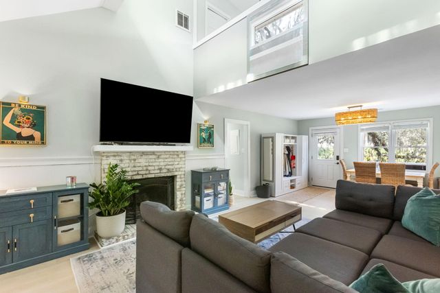 555 Double Eagle Trace, Seabrook Island, SC 29455