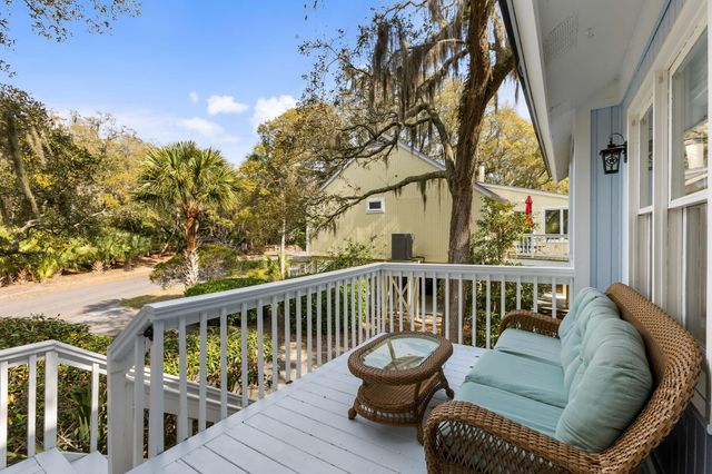 555 Double Eagle Trace, Seabrook Island, SC 29455