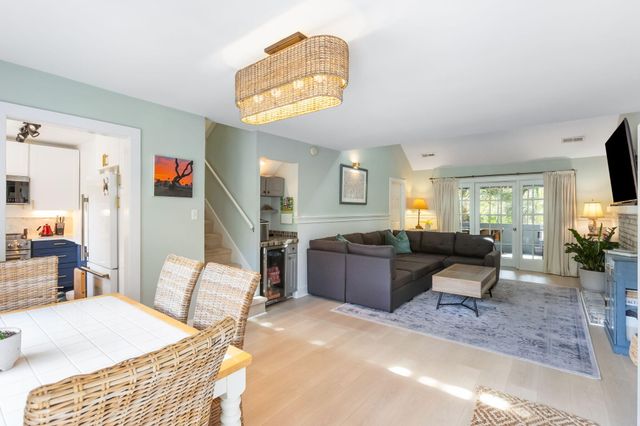 555 Double Eagle Trace, Seabrook Island, SC 29455