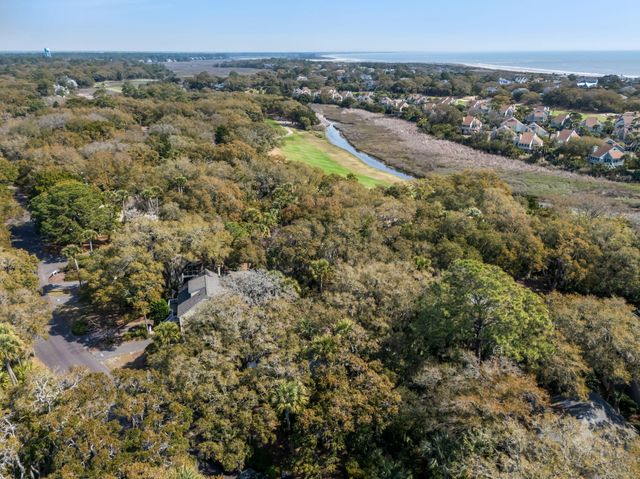 555 Double Eagle Trace, Seabrook Island, SC 29455