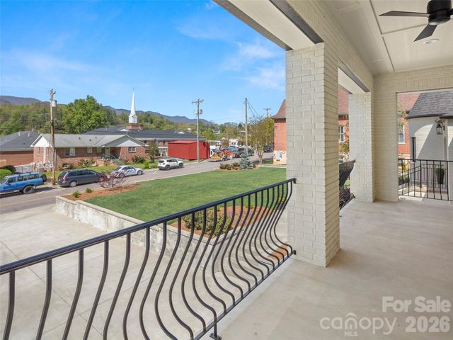 117 Jackson Street, Sylva, NC 28779