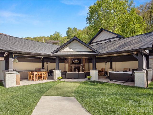 117 Jackson Street, Sylva, NC 28779