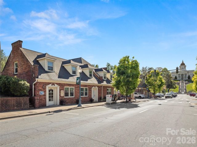 117 Jackson Street, Sylva, NC 28779