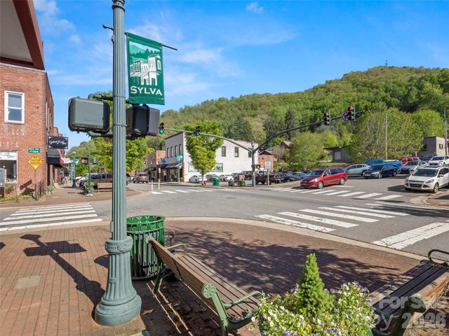 117 Jackson Street, Sylva, NC 28779