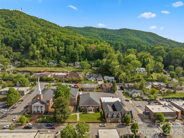 117 Jackson Street, Sylva, NC 28779