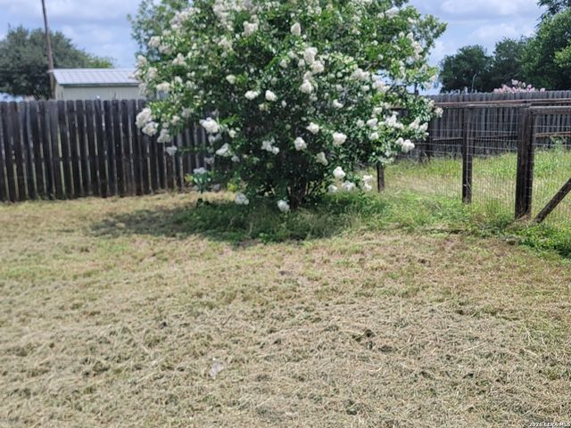 769 GERONIMO DR A, Seguin, TX 78155