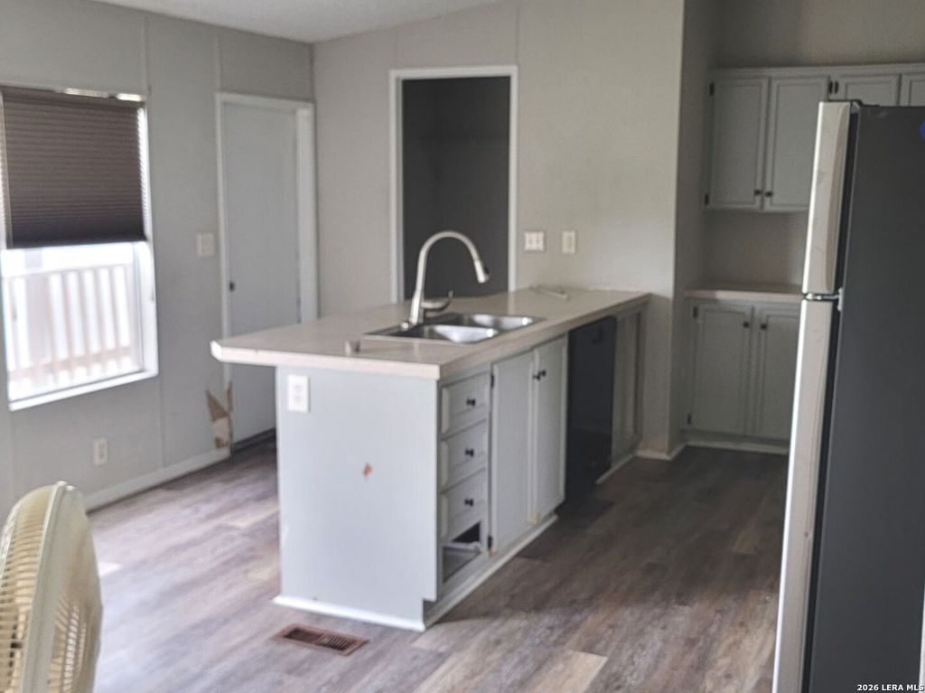 769 GERONIMO DR A, Seguin, TX 78155