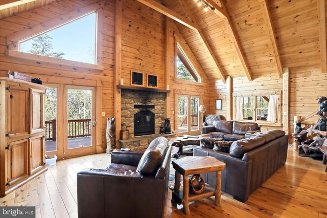 4 PARSONS RIDGE RD, Romney, WV 26757