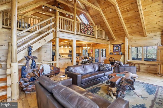 4 PARSONS RIDGE RD, Romney, WV 26757