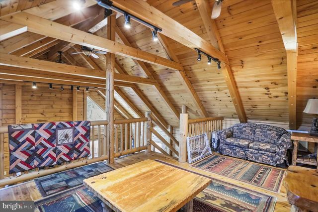 4 PARSONS RIDGE RD, Romney, WV 26757