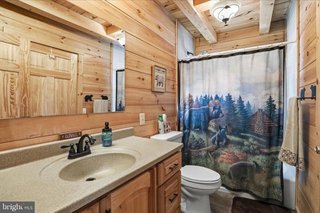 4 PARSONS RIDGE RD, Romney, WV 26757