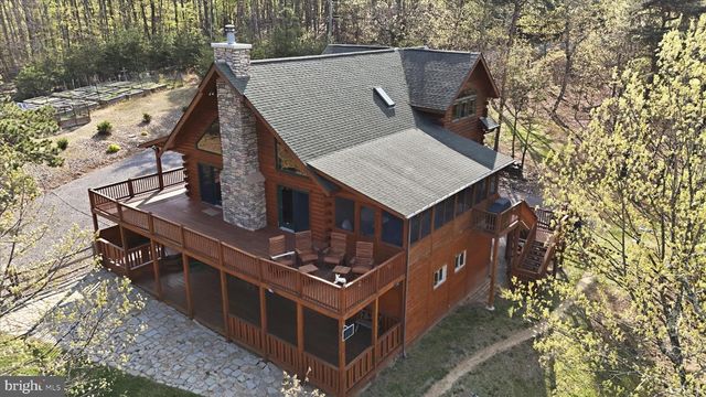 4 PARSONS RIDGE RD, Romney, WV 26757