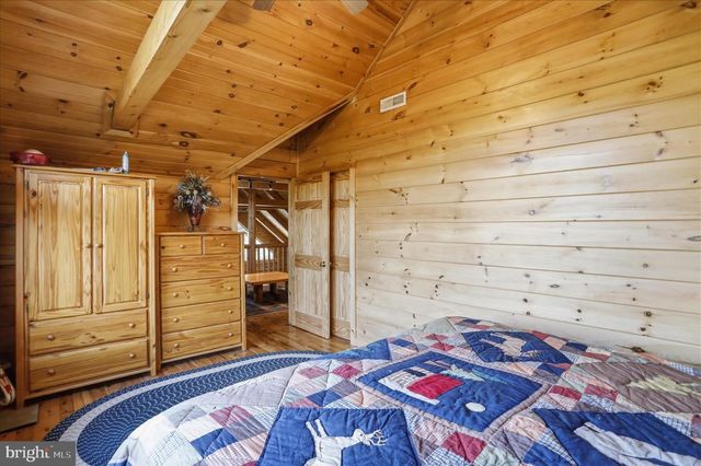 4 PARSONS RIDGE RD, Romney, WV 26757