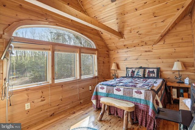4 PARSONS RIDGE RD, Romney, WV 26757