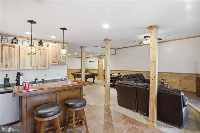 4 PARSONS RIDGE RD, Romney, WV 26757