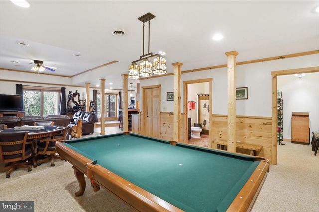 4 PARSONS RIDGE RD, Romney, WV 26757
