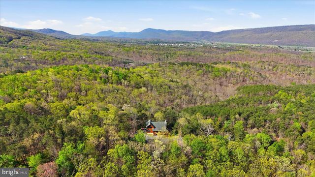 4 PARSONS RIDGE RD, Romney, WV 26757